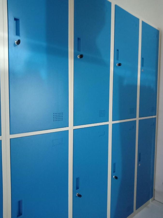 Reddoorz Hostel @ Feliz Noche Cengkareng Jakarta Luaran gambar
